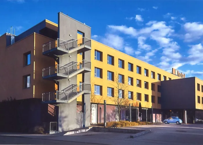 Kult Hotel